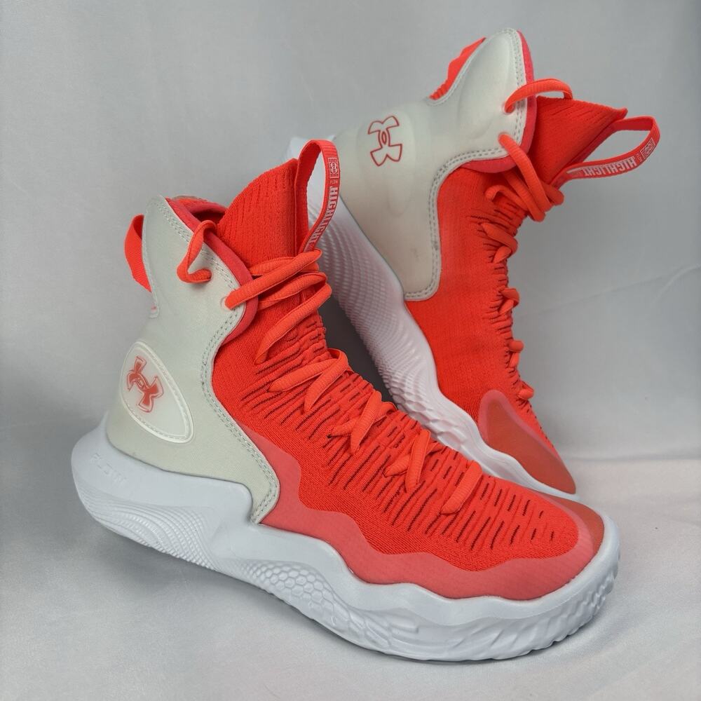 UNDER ARMOUR 3027083-101 WOMEN'S FLOW HIGHLIGHT ACE VOLLEYBALL SHOES Size US 6.5